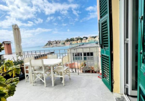 Comodissimo Gaslini e mare per 4